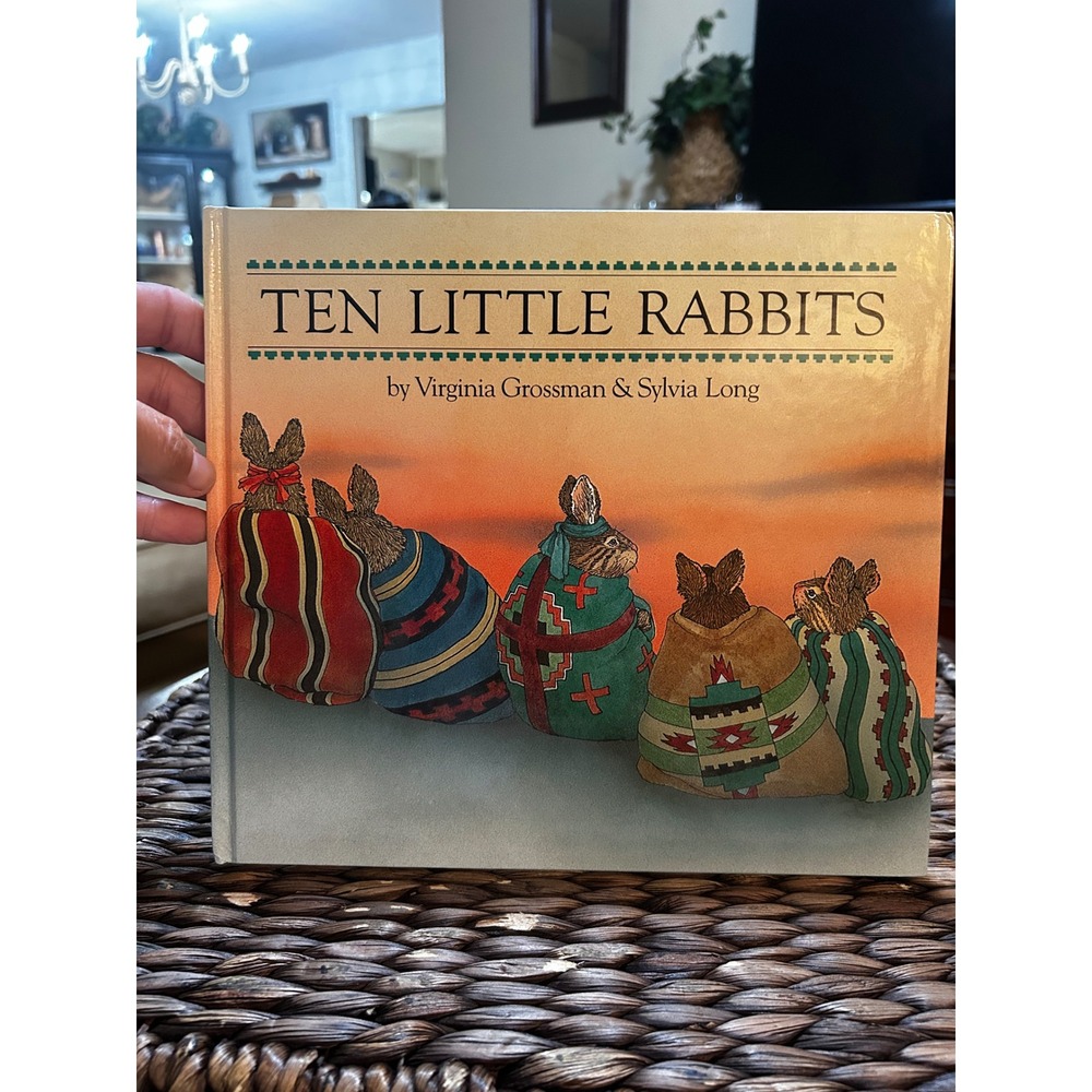 Ten Little Rabbits Virginia Grossman Sylvia Long Hardcover 1991 Chronicle Books
